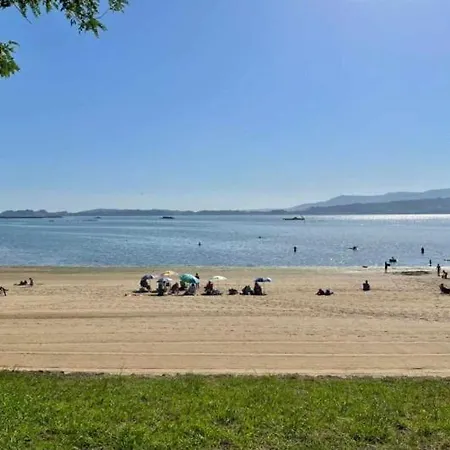 Atico Con Vistas A La Ria De Arosa Appartement *